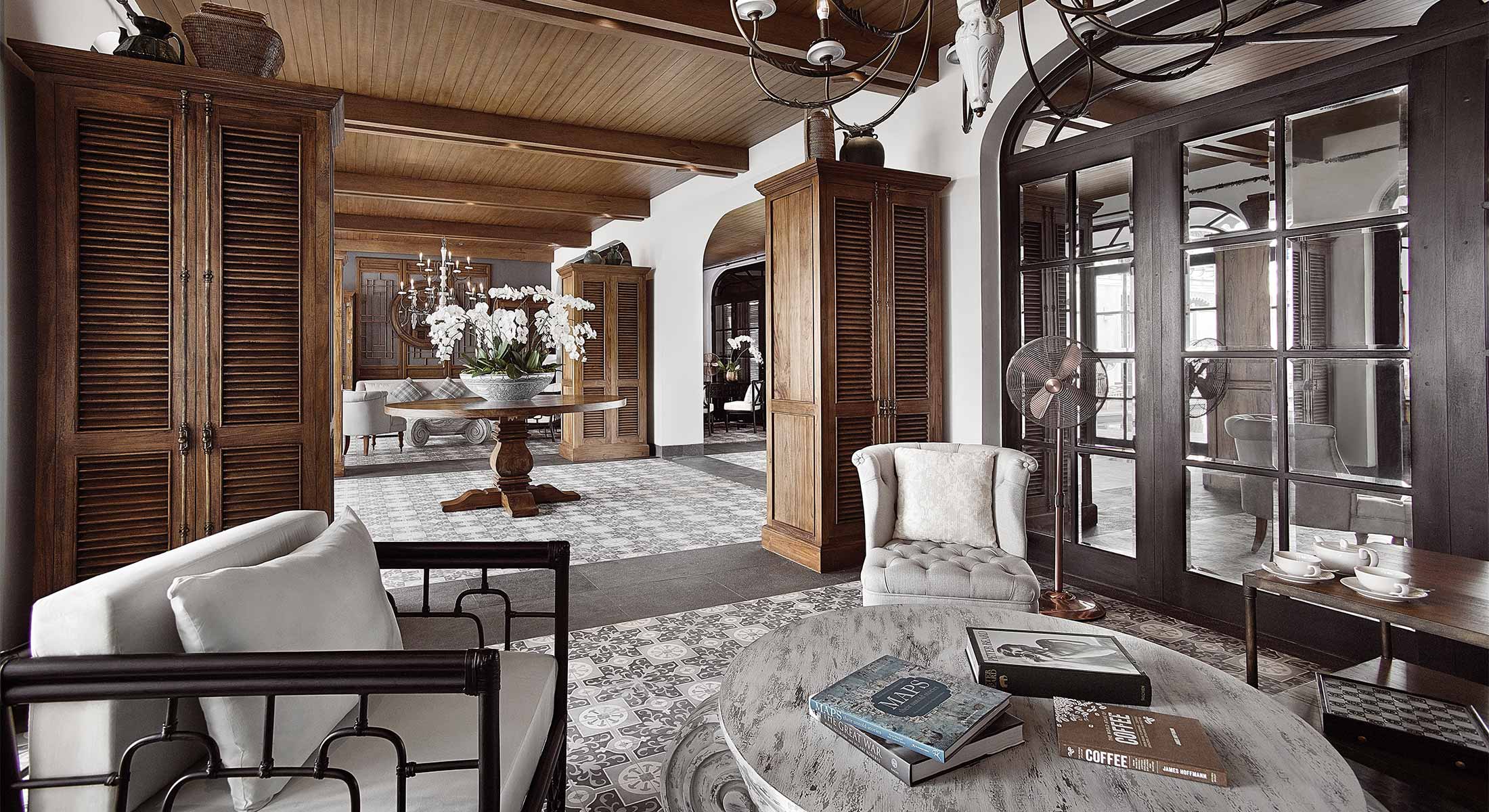 Anteroom-(lobby)-Opt